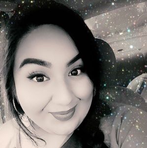 Meet your Posher, Alysha